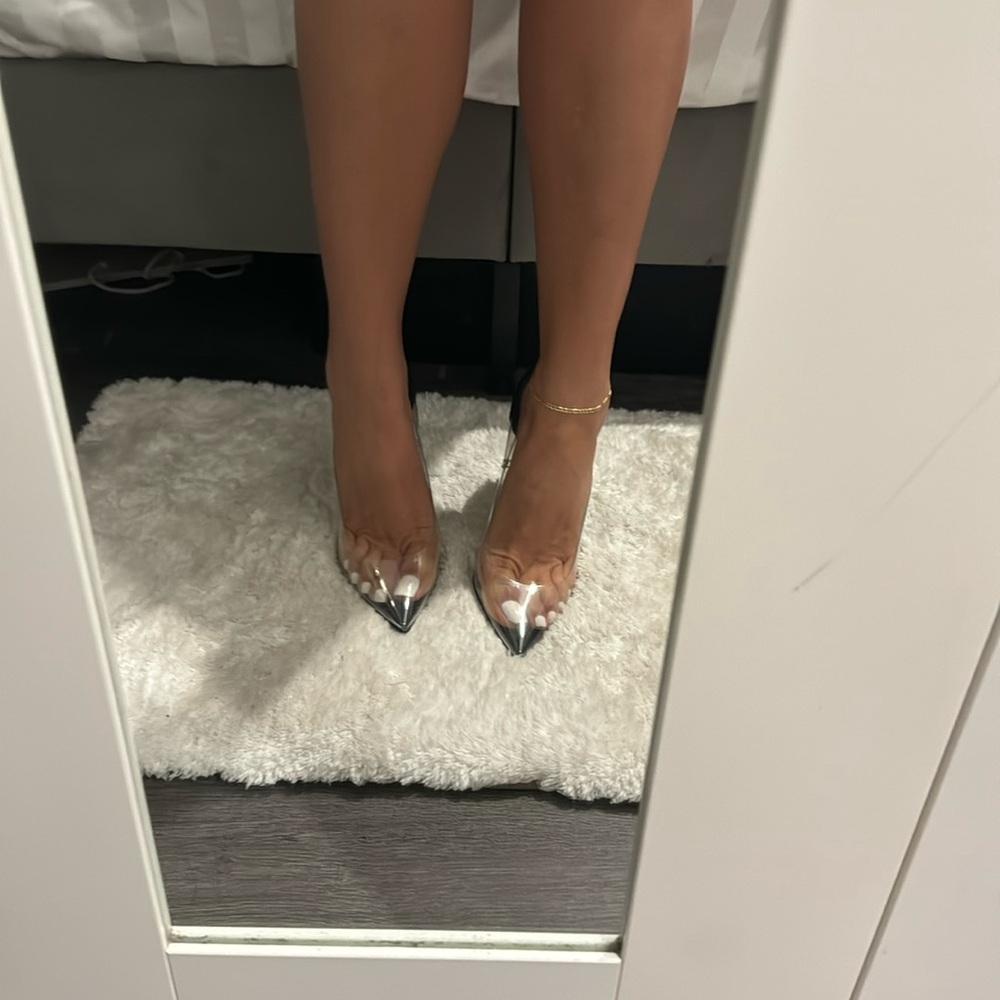 SAINT LAURENT OPYUM POINTED-TOE PUMPS IN NERO TRANSPARENT
